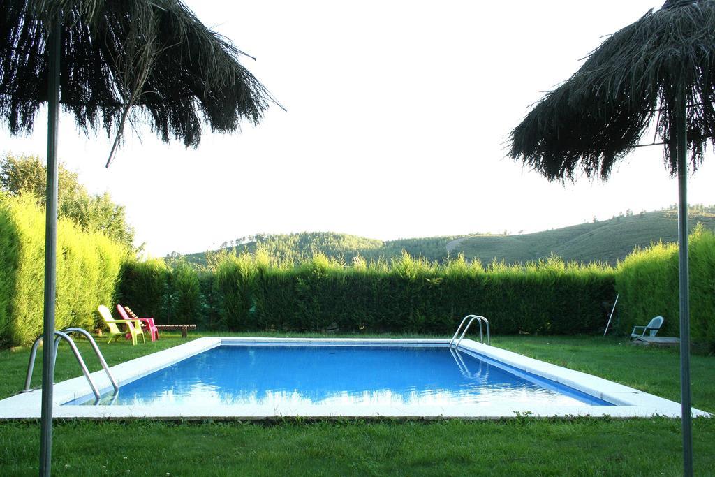Alojamiento En Entorno Rural Los Trobos Villar de Otero 外观 照片