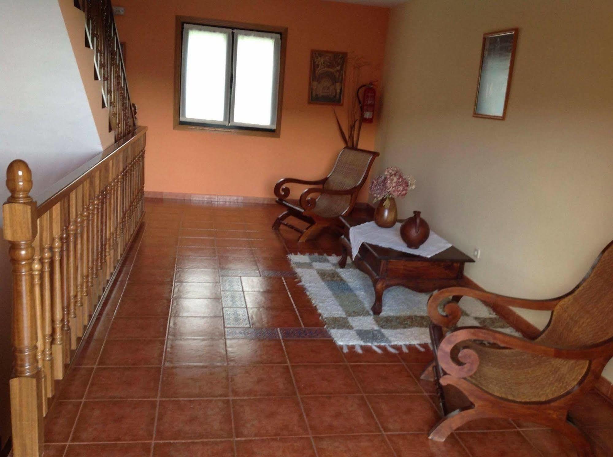 Alojamiento En Entorno Rural Los Trobos Villar de Otero 外观 照片